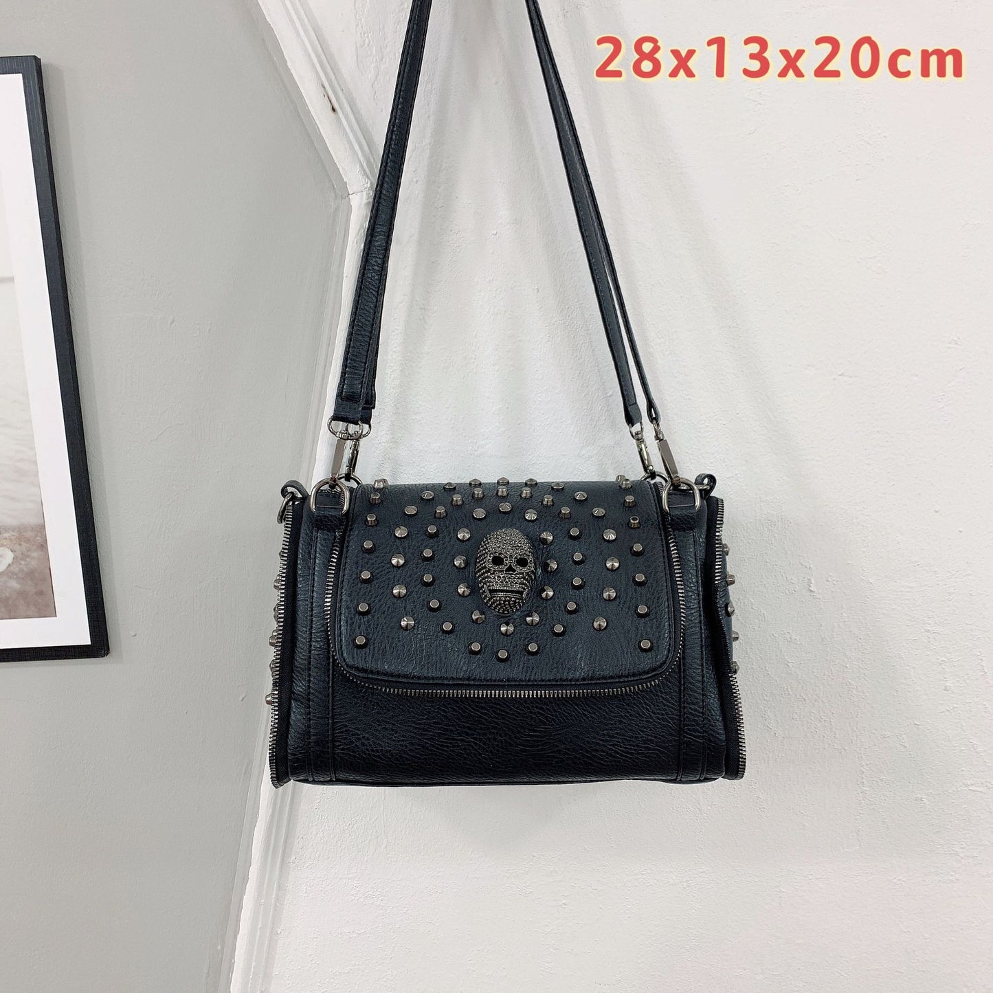 Skull Bag Rivet Large Capacity Shoulder Bag Pillow Bag