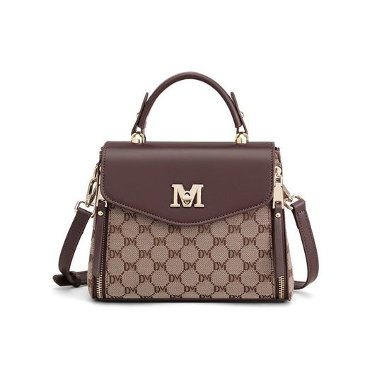 Trendy Crossbody Bag With A Premium Sophisticated Look