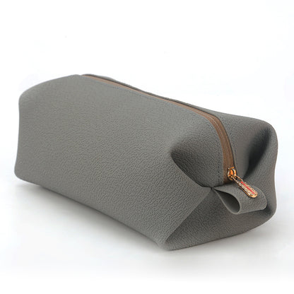Wrist bag zipper bag